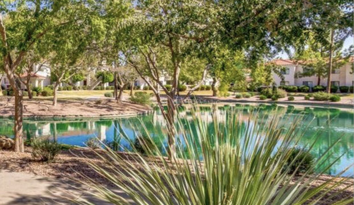 Photo of Others in Superstition Lakes