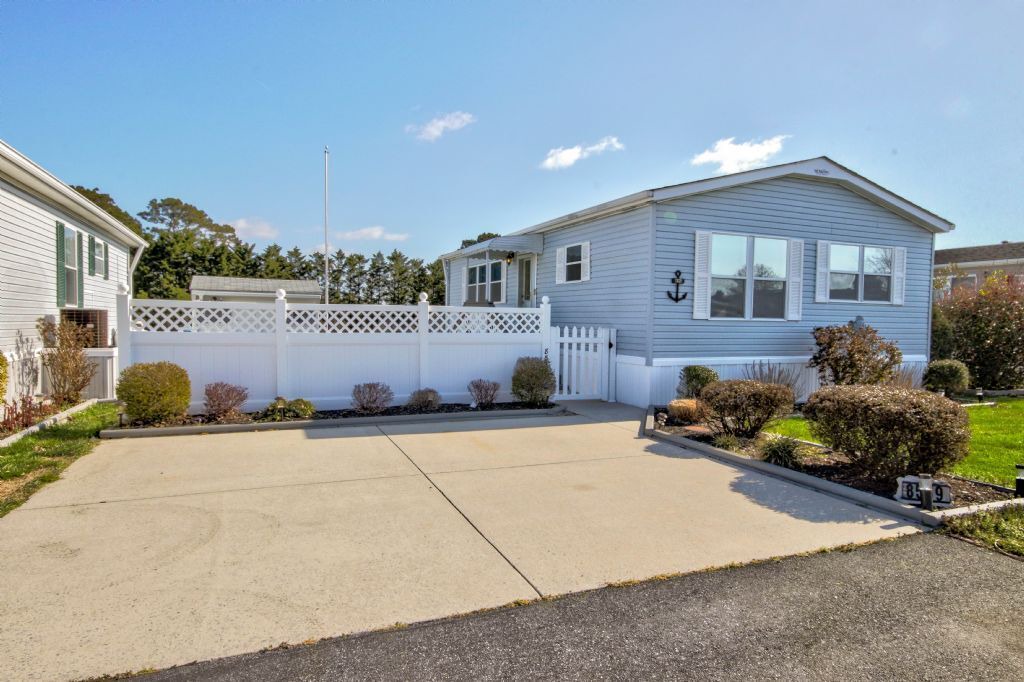 Photo of Outdoor in Assateague Pointe