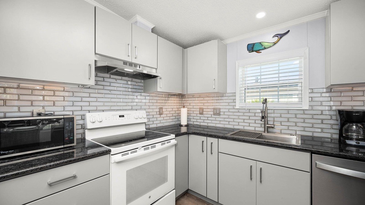 Photo of Kitchen in Assateague Pointe