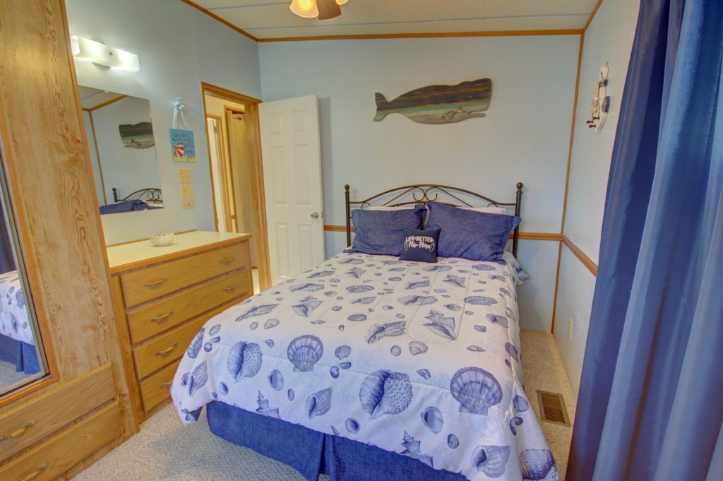 Photo of Bedroom in Assateague Pointe