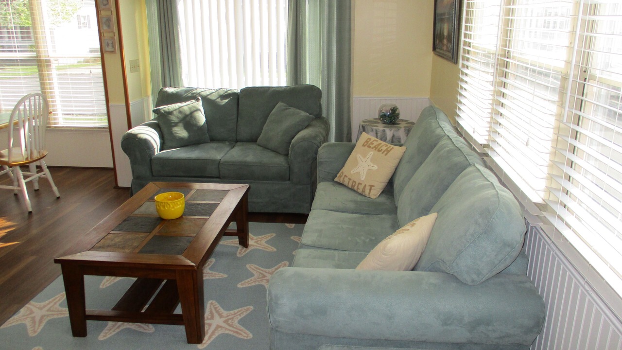 Photo of Livingroom in Assateague Pointe