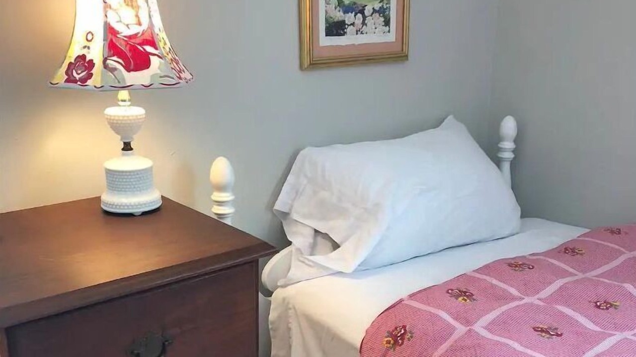 Photo of Bedroom in Deltaville