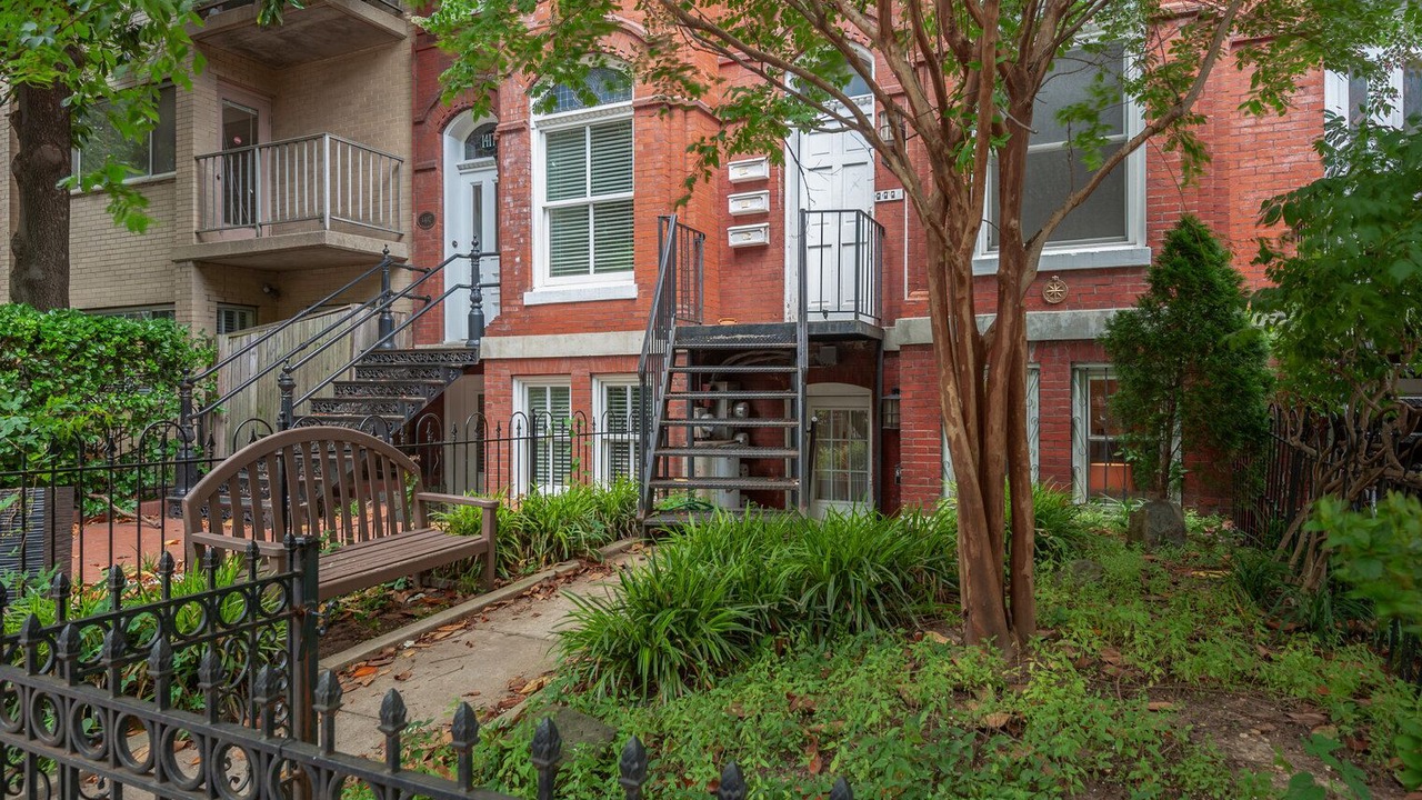 Photo of Outdoor in Dupont Circle