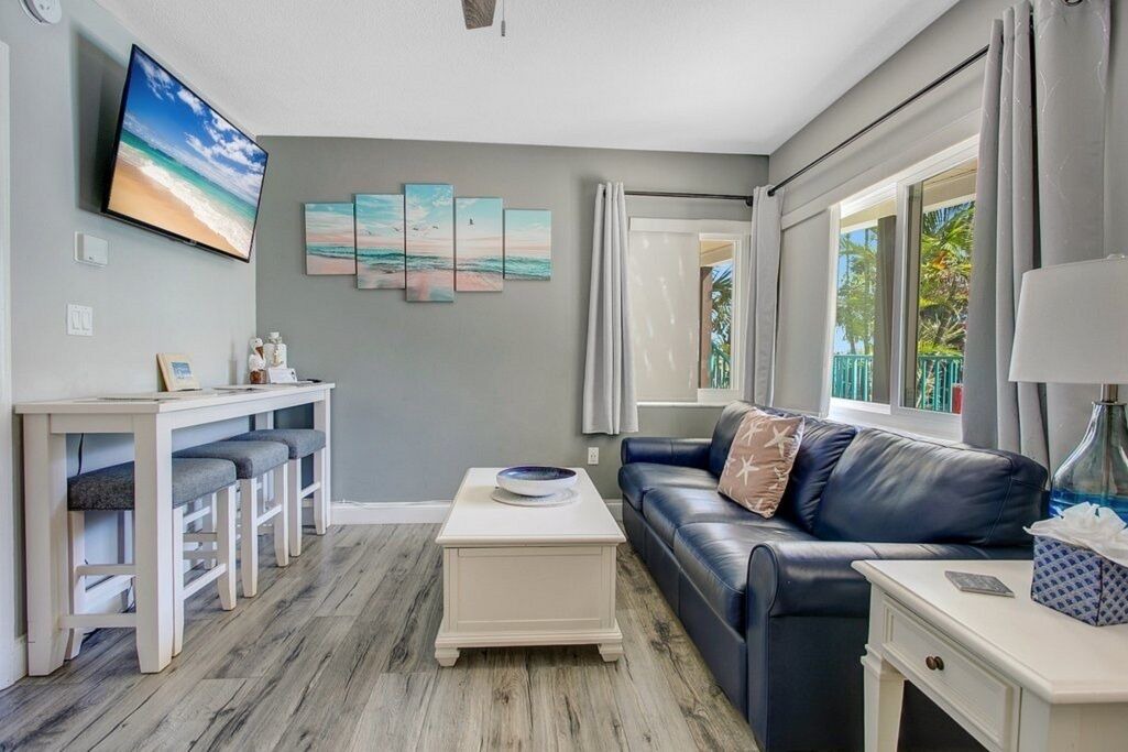 Photo of Livingroom in Bay Esplanade