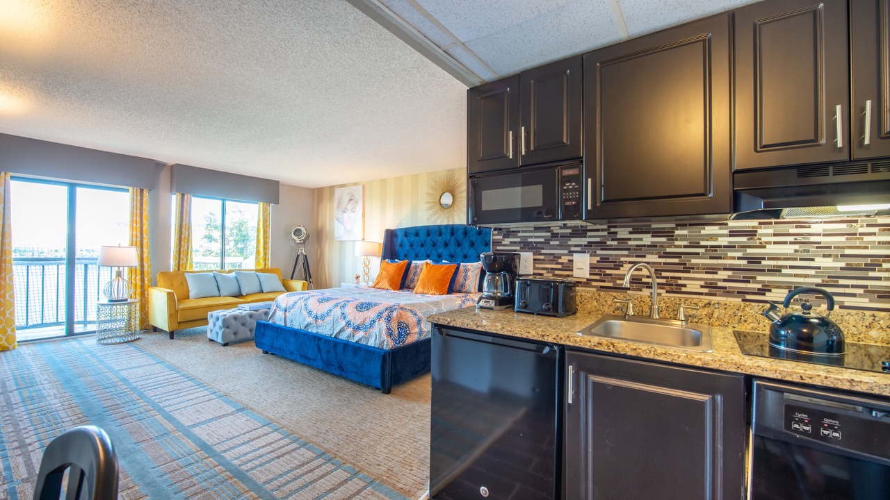 Photo of Bedroom in Florida Center