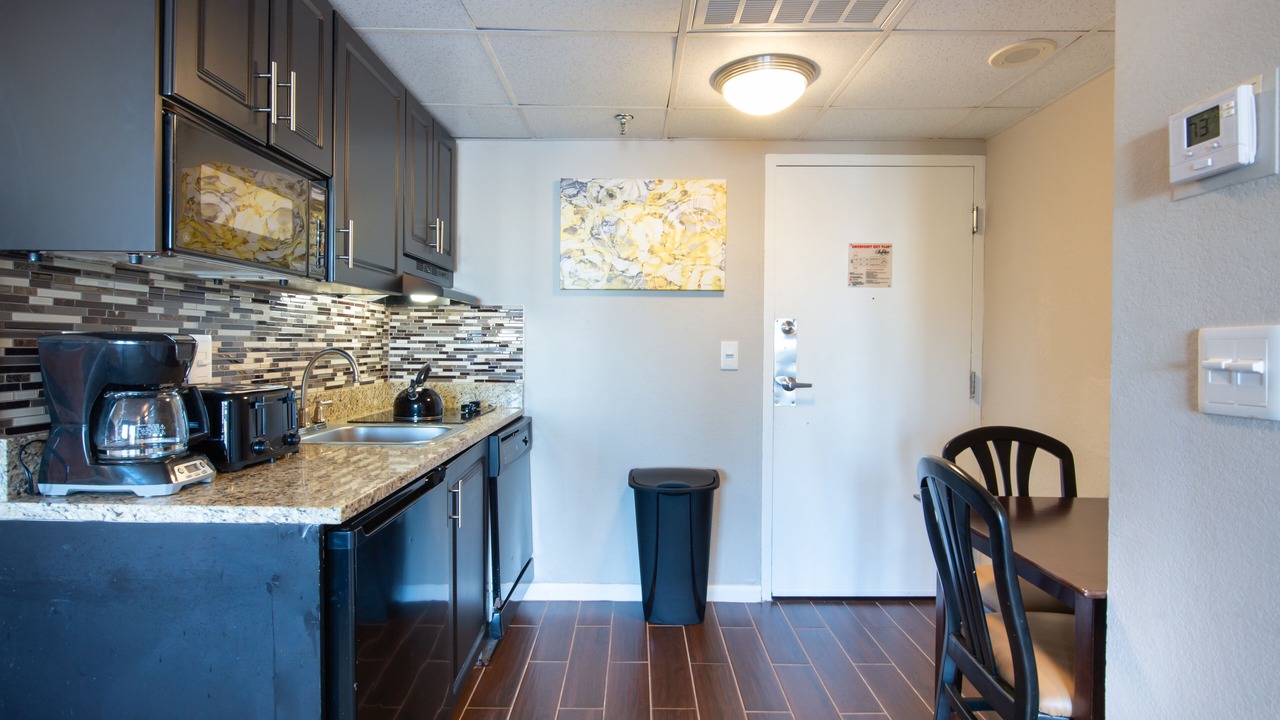 Photo of Kitchen in Florida Center