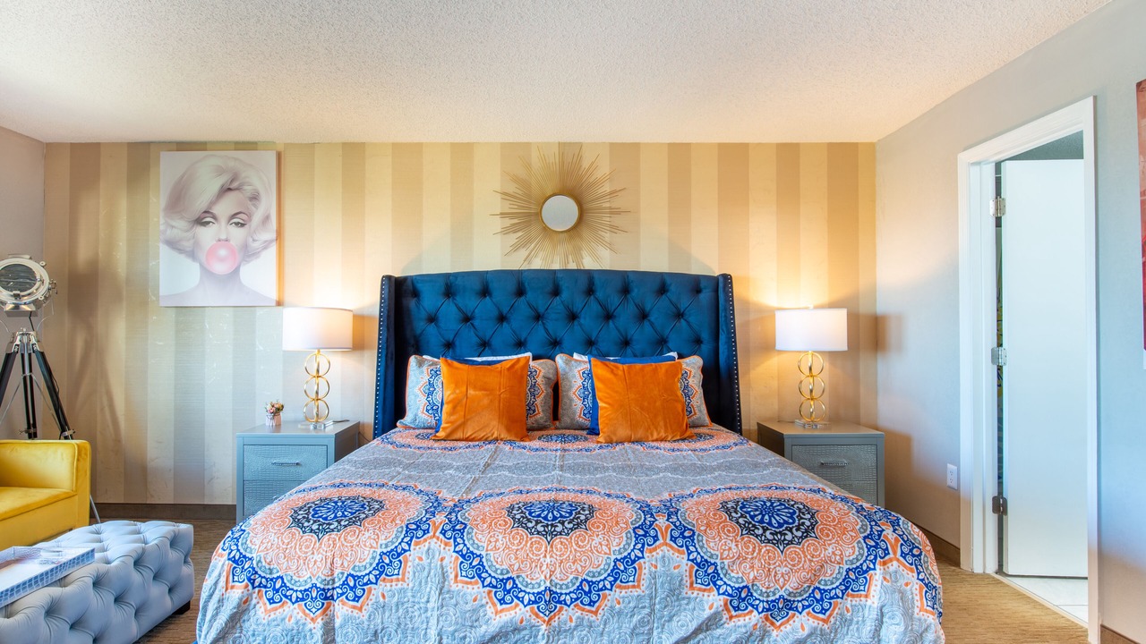 Photo of Bedroom in Florida Center