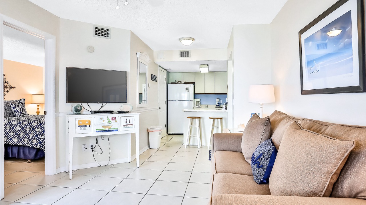 Photo of Livingroom in Cape Caneveral Beach Gardens