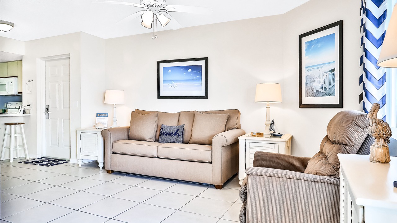 Photo of Livingroom in Cape Caneveral Beach Gardens