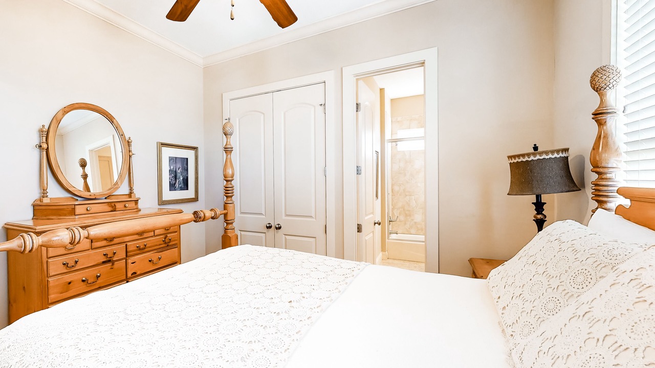 Photo of Bedroom in Crescent Beach