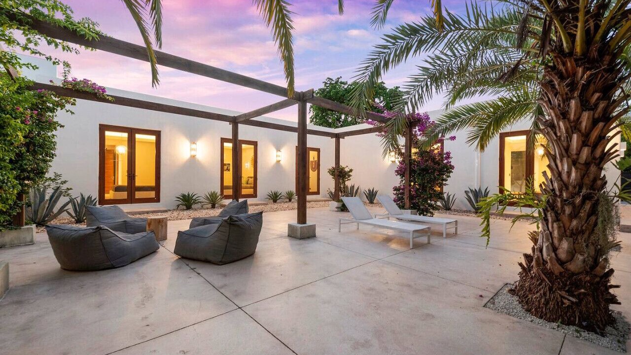 Photo of Patio Balcony in Bayside Historic District