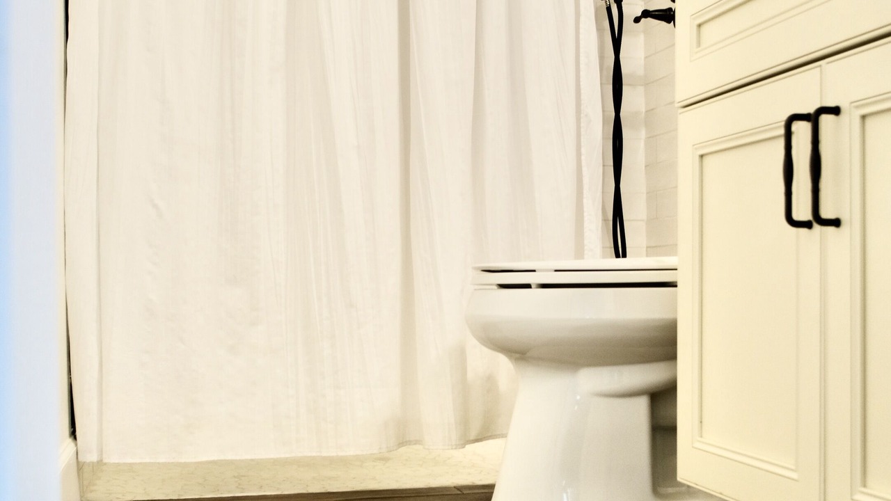 Photo of Bathroom in Southwest Ranches