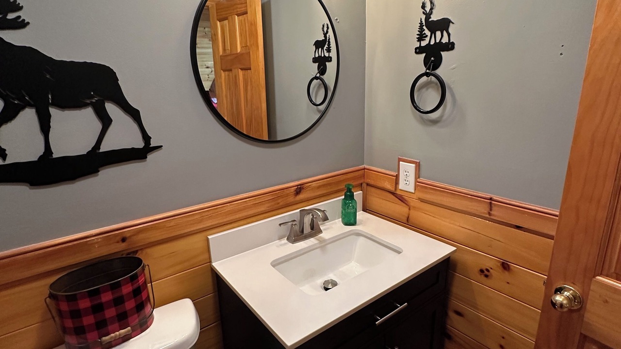 Photo of Bathroom in Piney Creek