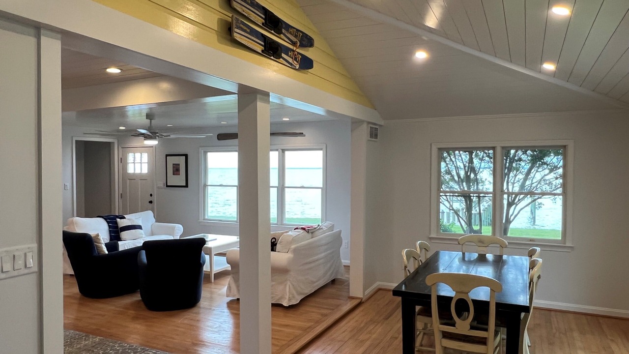Photo of Livingroom in Valley Lee