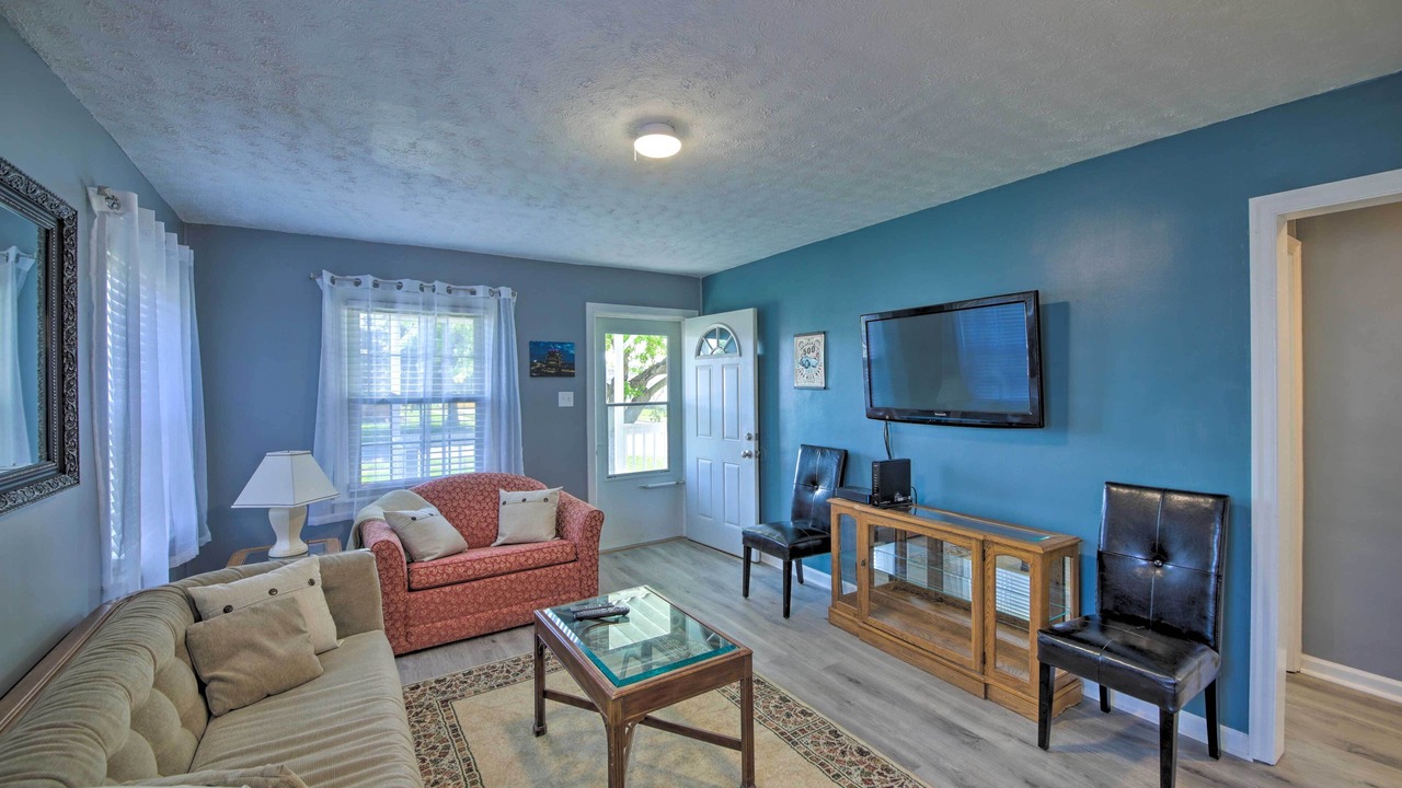 Photo of Bedroom in Speedway