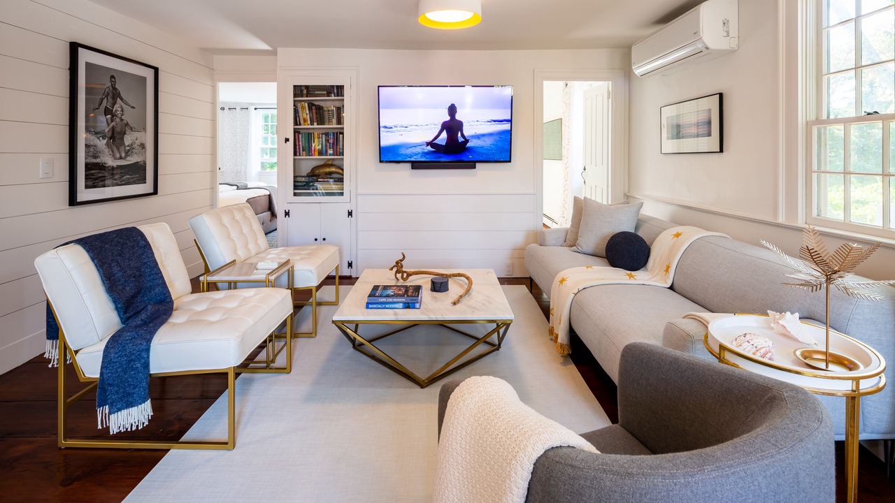 Photo of Livingroom in Chatham