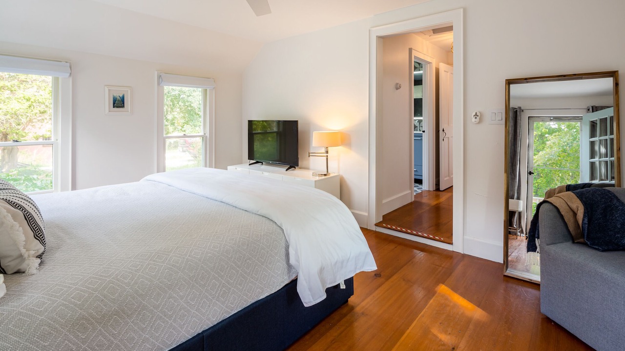 Photo of Bedroom in Chatham