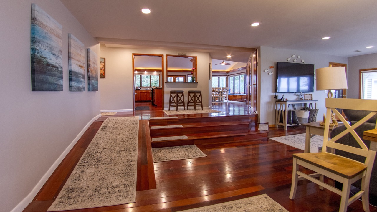 Photo of Bedroom in Lexington Park
