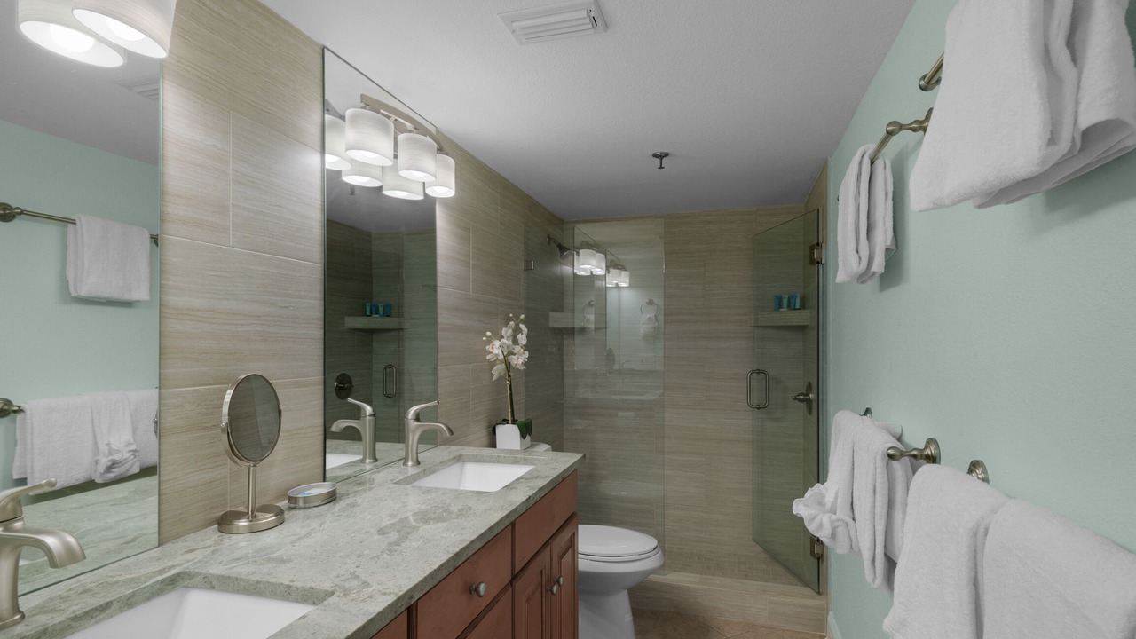 Photo of Bathroom in Holiday Isle