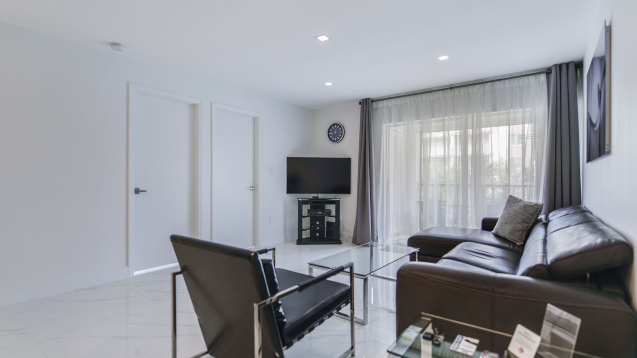 Photo of Livingroom in Sunny Isles Beach