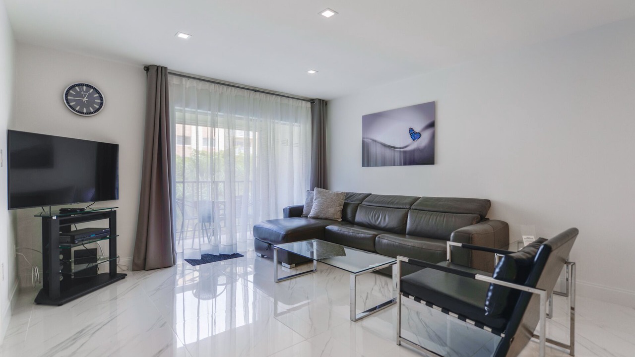 Photo of Livingroom in Sunny Isles Beach