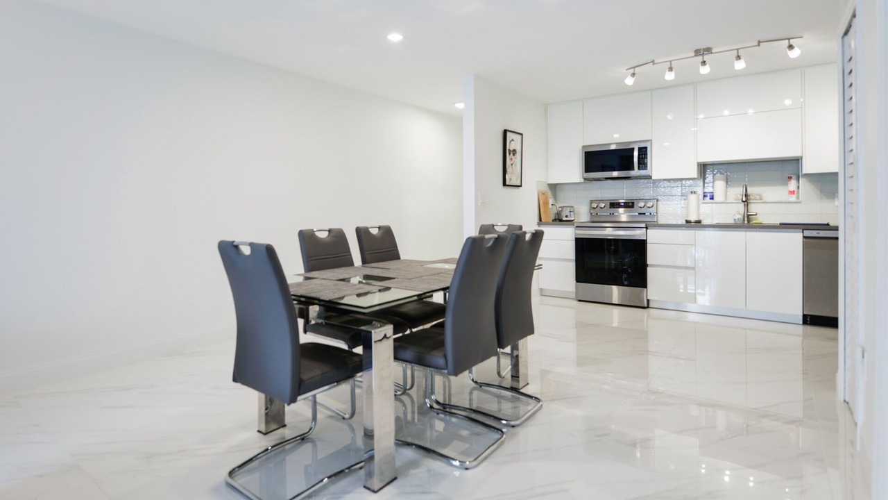 Photo of Others in Sunny Isles Beach