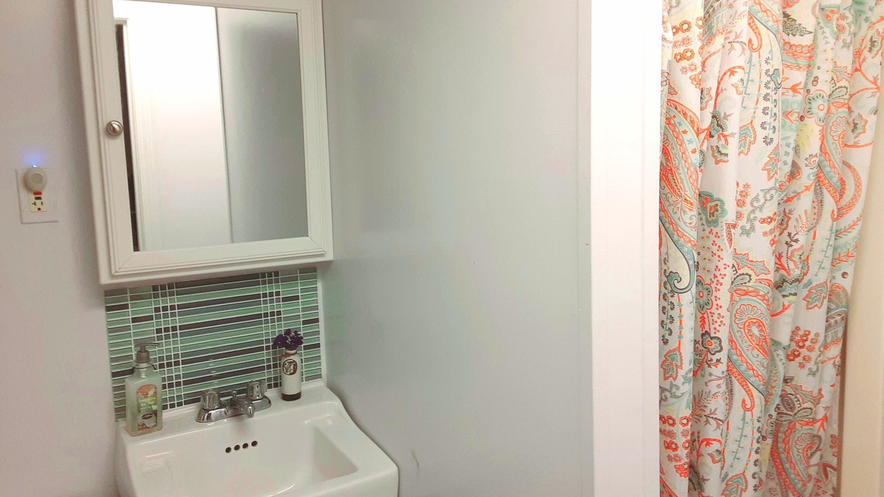 Photo of Bathroom in Jones Hill