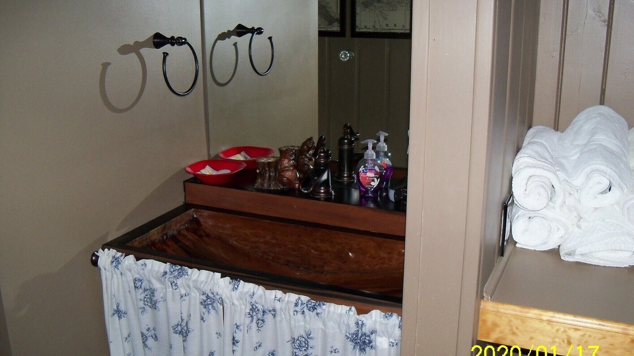 Photo of Bathroom in Warm Springs