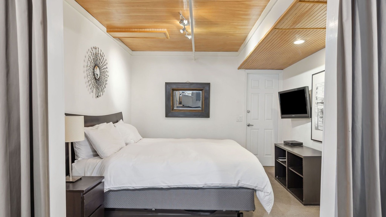 Photo of Bedroom in Lake Placid