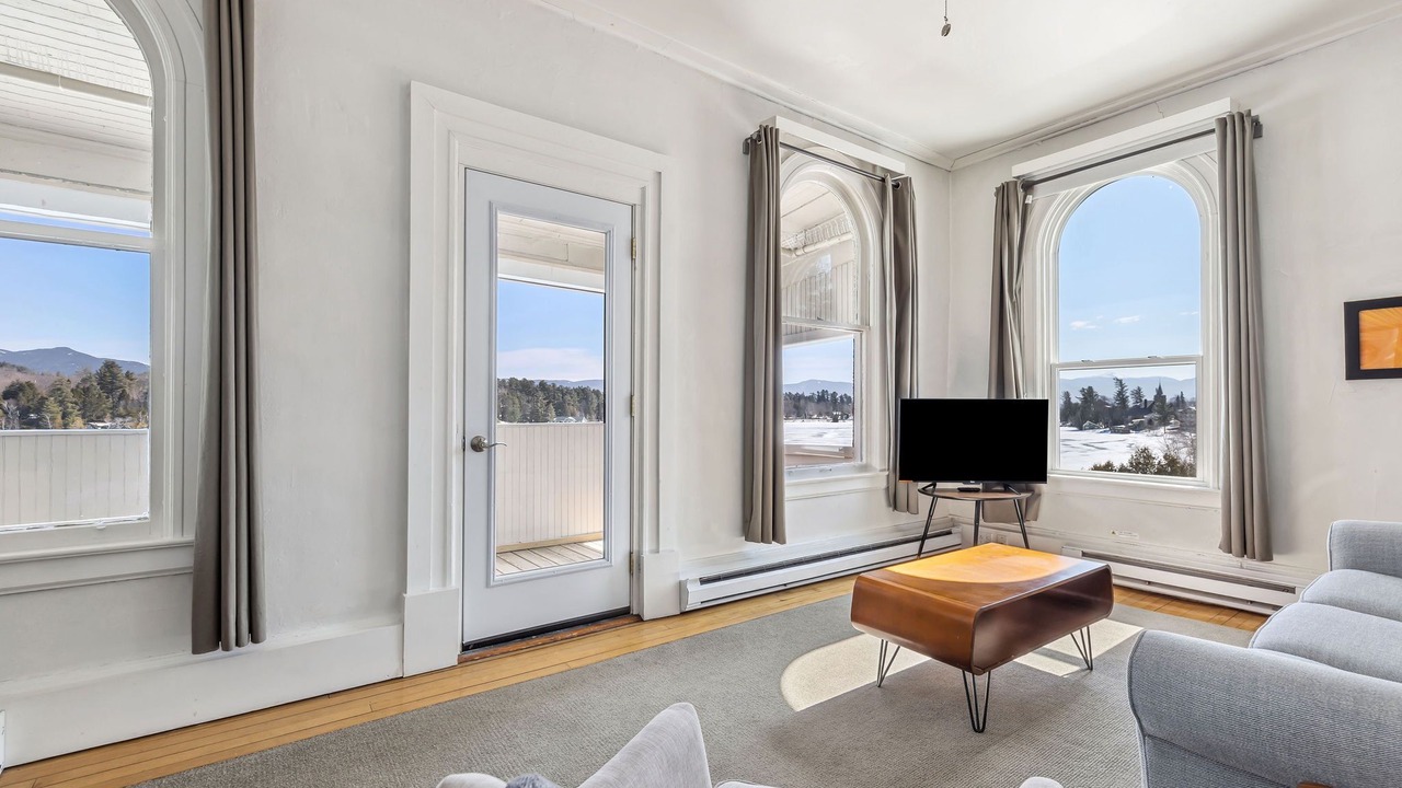 Photo of Livingroom in Lake Placid