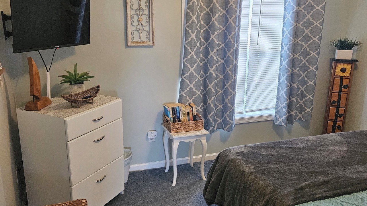 Photo of Bedroom in Assateague Pointe