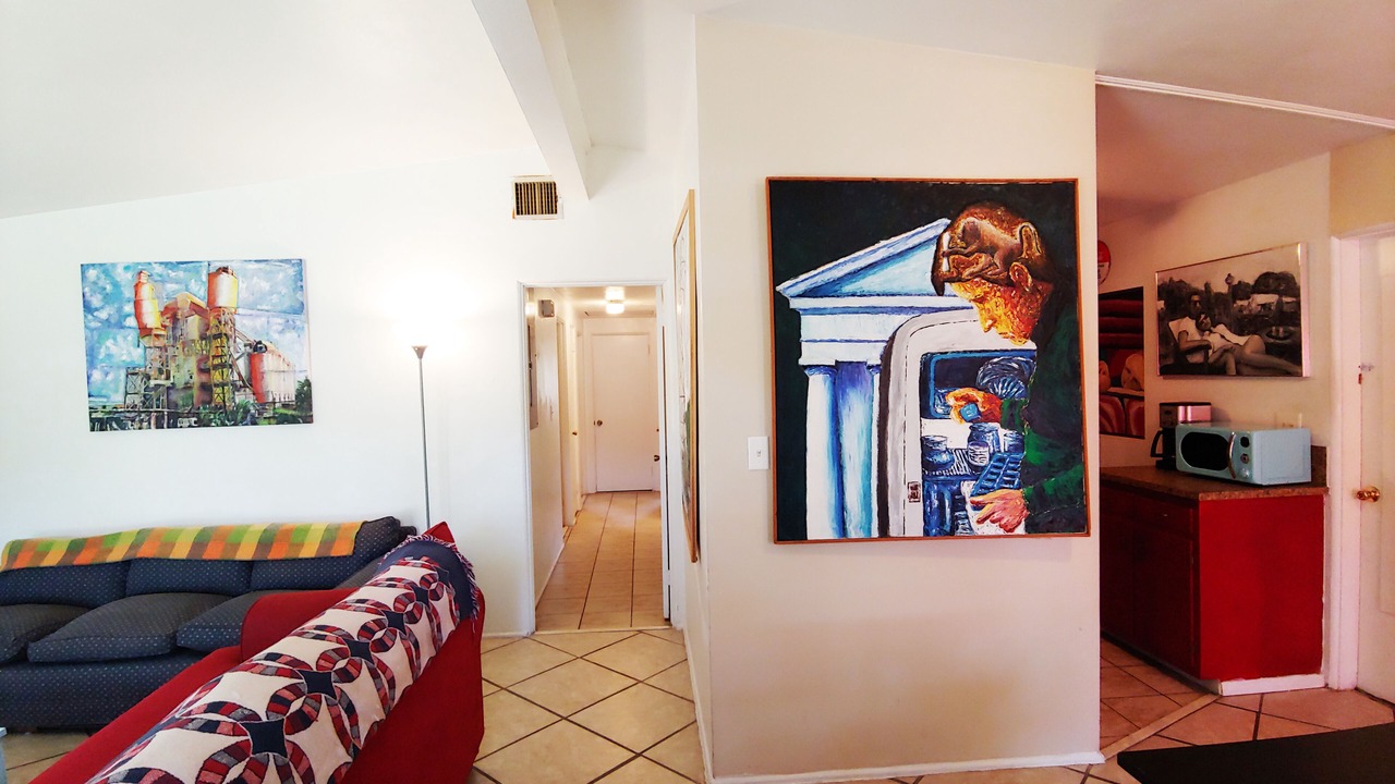 Photo of Livingroom in Whispering Oaks