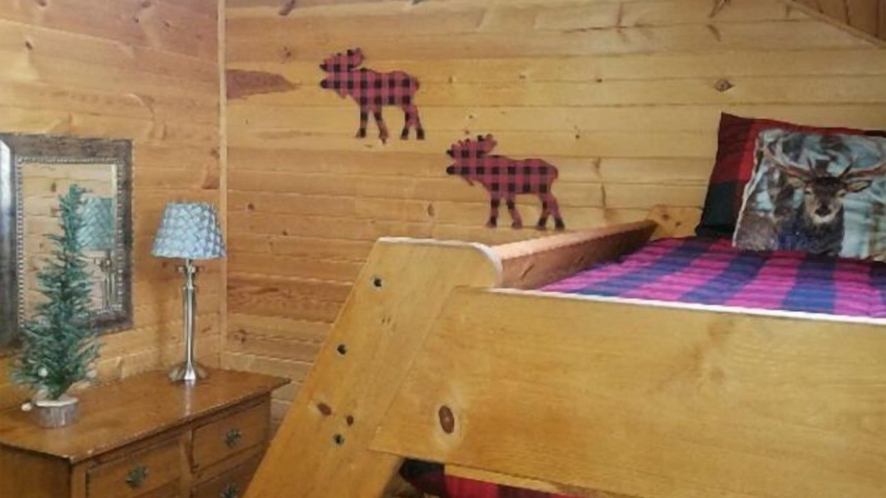 Photo of Bedroom in Bass Lake