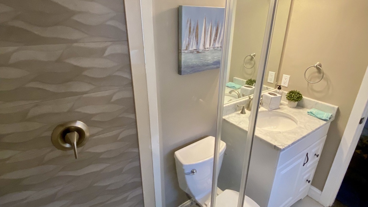 Photo of Bathroom in Mews Village