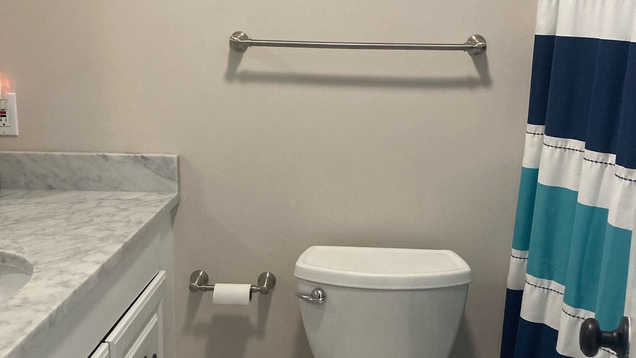 Photo of Bathroom in Mews Village