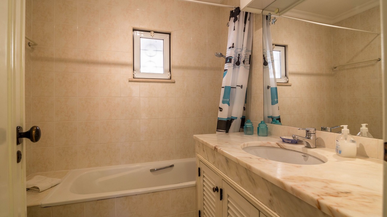 Photo of Bathroom in Alpouvar
