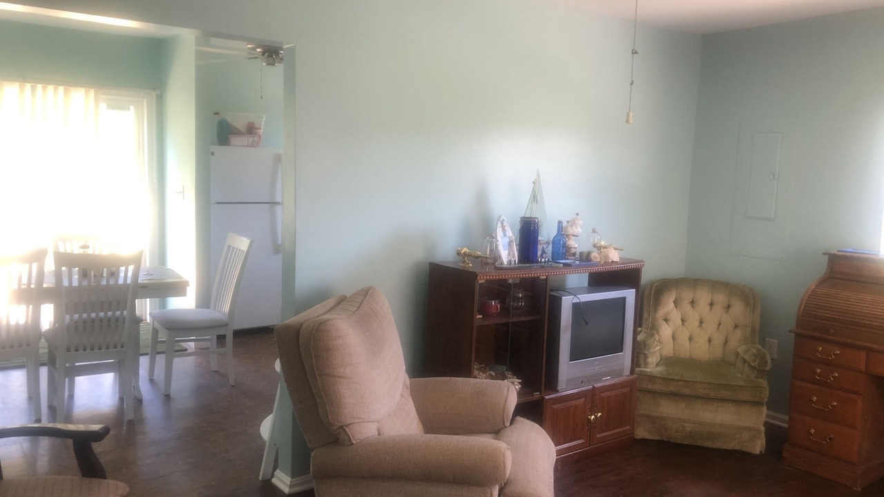 Photo of Livingroom in Lancaster
