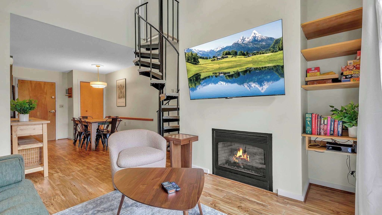 Photo of Livingroom in Great Valley