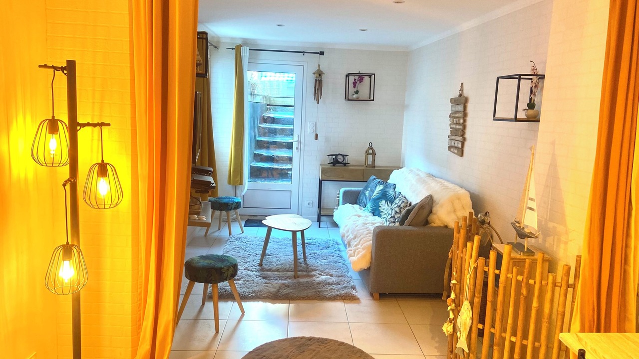 Photo of Livingroom in Port de St Goustan