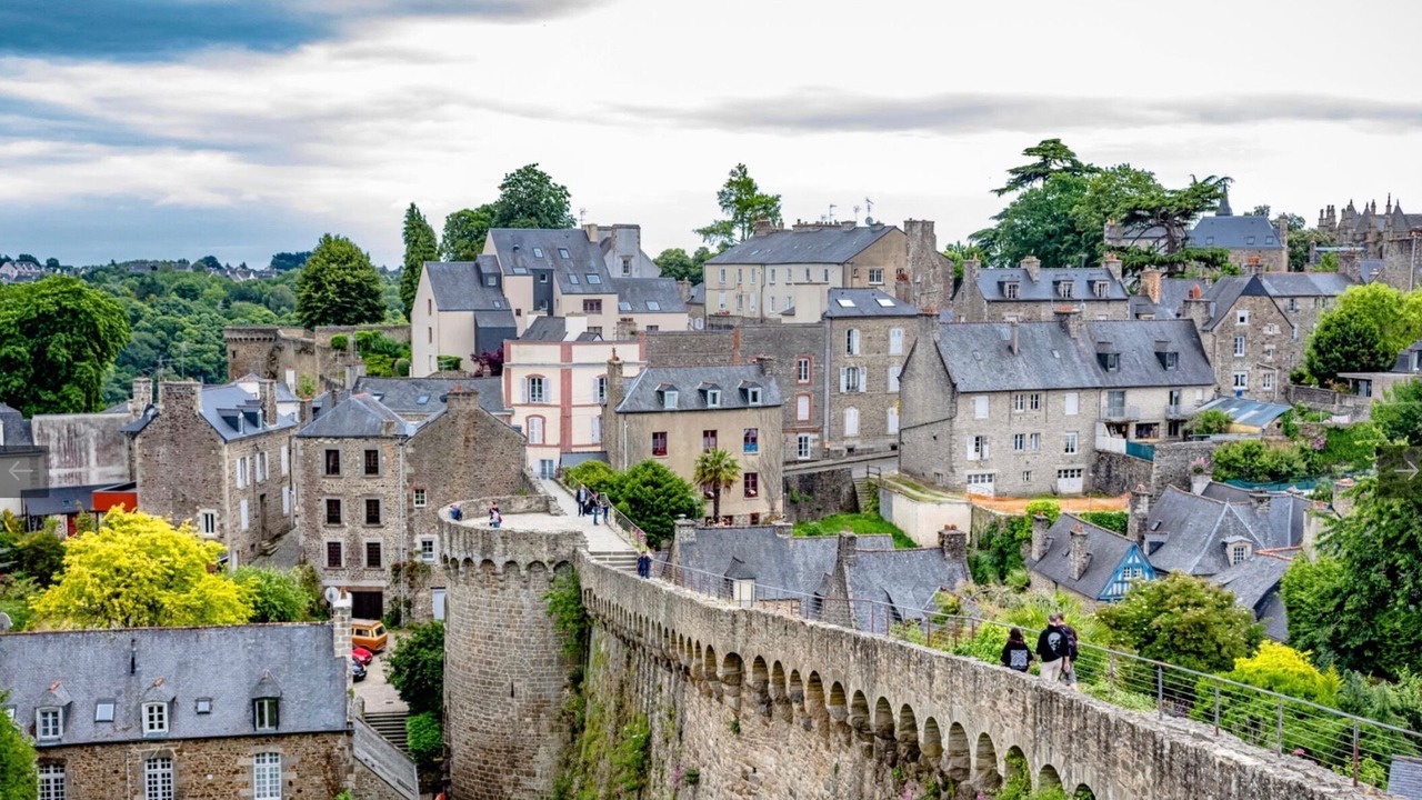 Photo of Outdoor in Dinan