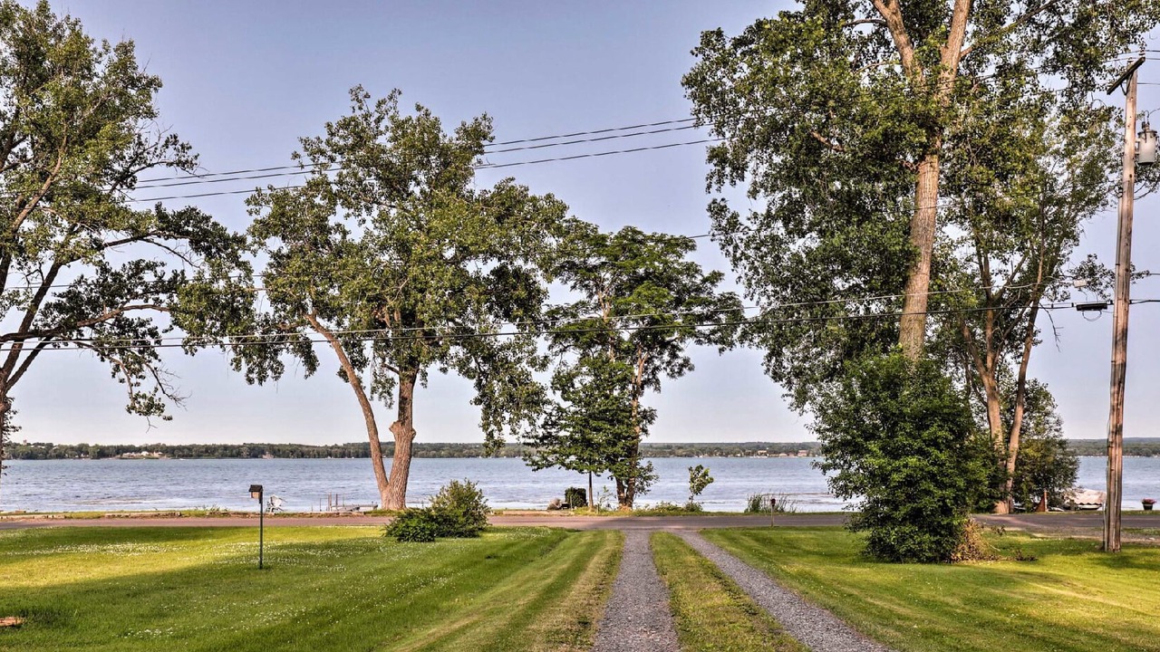 Photo of Outdoor in Seneca Falls