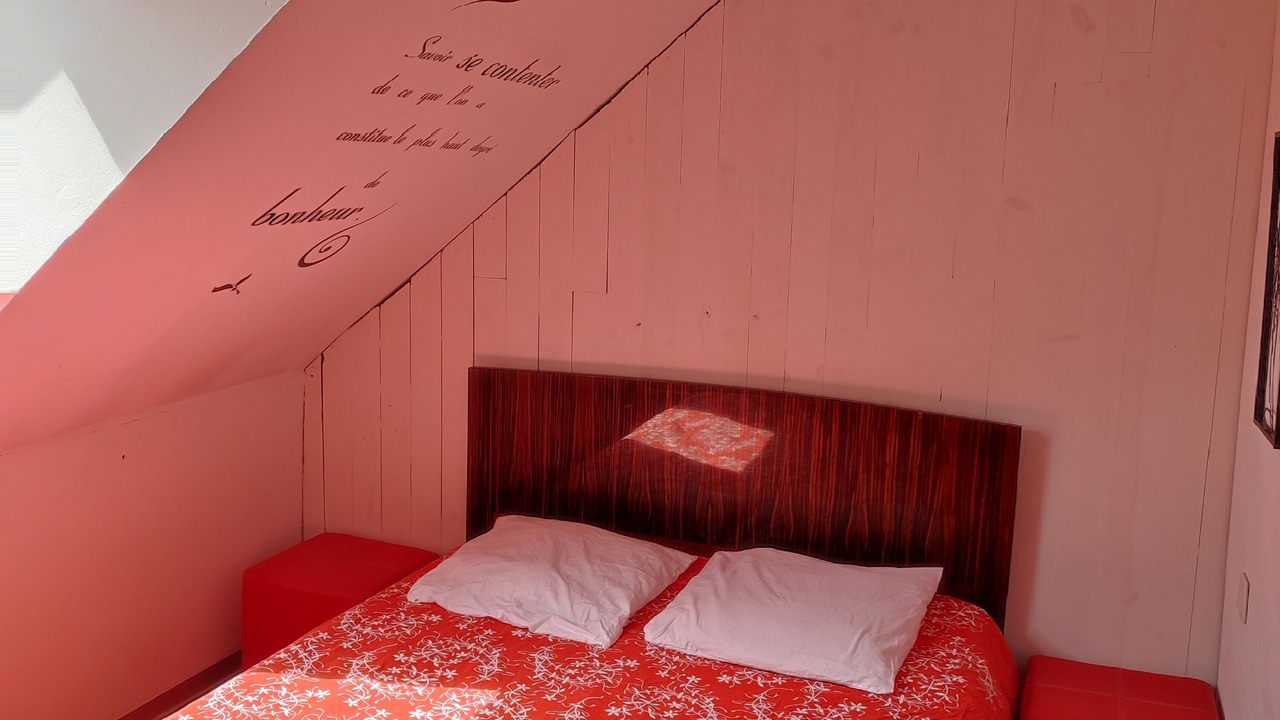 Photo of Bedroom in Quessoy