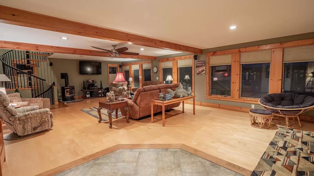 Photo of Livingroom in Pittsfield
