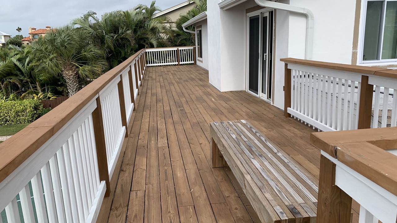 Photo of Patio Balcony in Crystal Beach