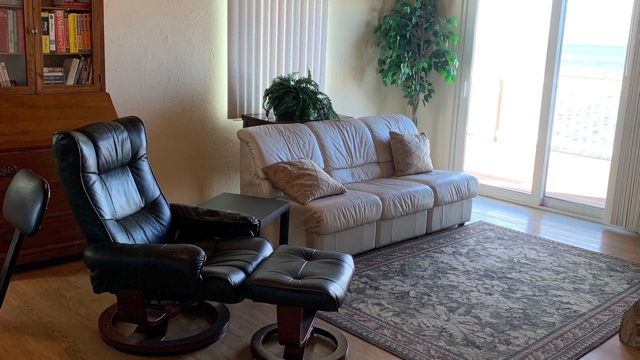 Photo of Livingroom in Crystal Beach