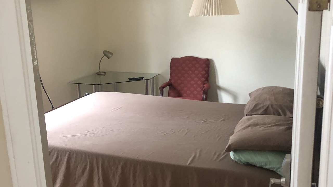 Photo of Bedroom in Metropolitan Hill - Beech Street