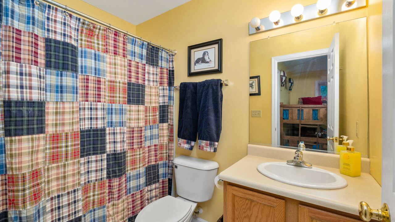 Photo of Bathroom in Chestnut Springs