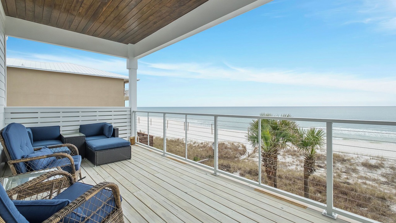 Photo of Patio Balcony in Laguna Beach Estates