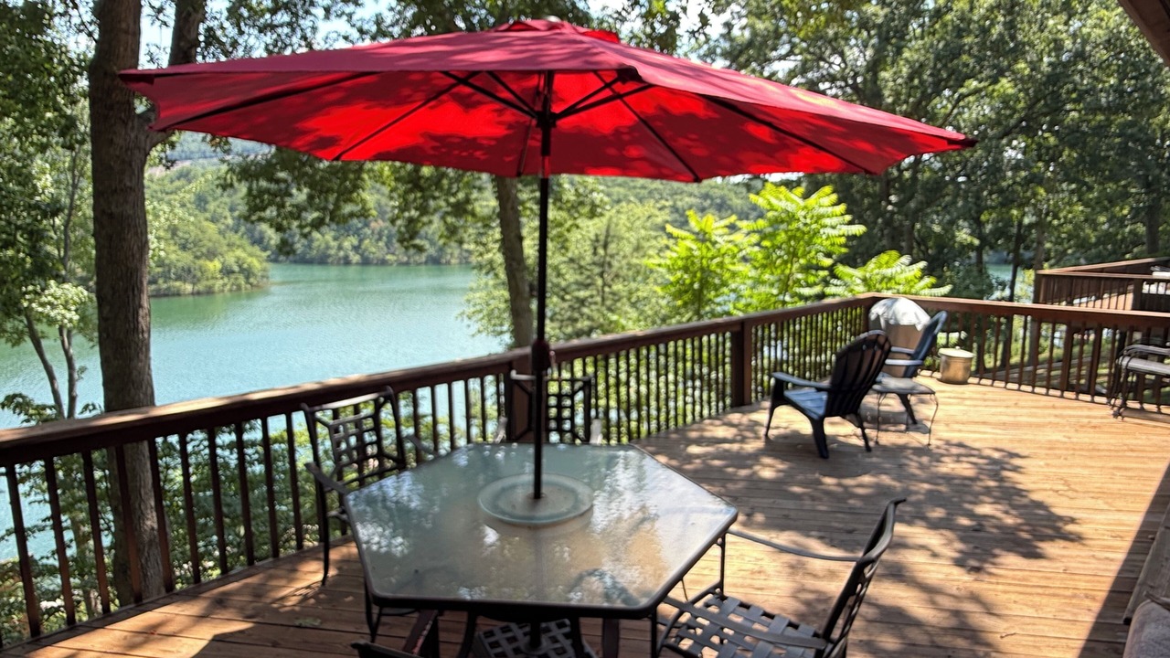 Photo of Outdoor in Huddleston