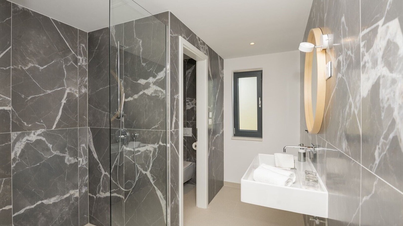 Photo of Bathroom in Brela